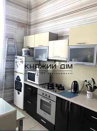 Продаж Квартира 1-кімнатна, 5/6 поверх на Олеся Гончара ул. Kiev