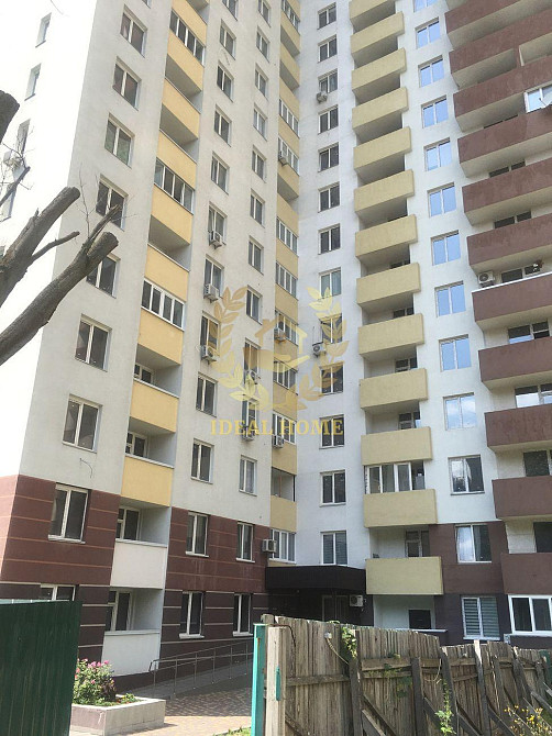 Продам квартиру Київ, Українська вул. Київ - фото 1