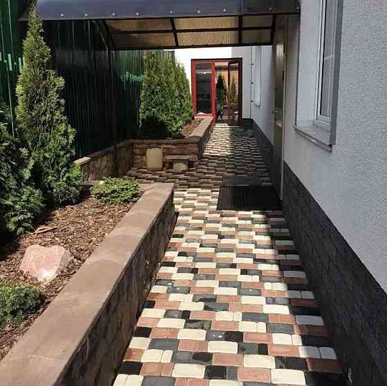 Оренда Квартира на ул. Адмирала Ушакова Київ