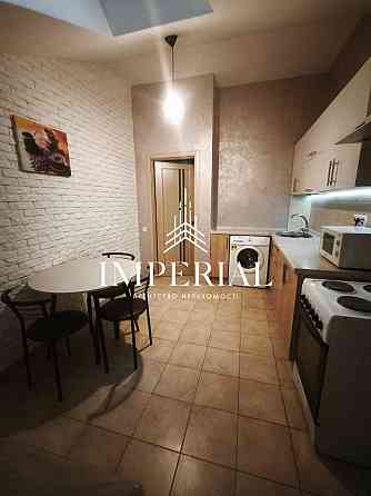 Оренда Квартира 1-кімнатна, 8/8 поверх на вул. Васильковская Kiev