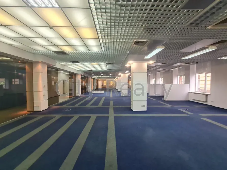 Сдаётся Офисные помещения площадь 783.1 кв.м 1-й этаж Киев Бульварно-Кудрявська 24 Киев - изображение 1