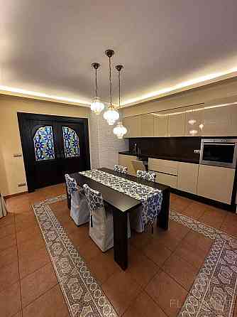 Продаж Квартира 2-кімнатна, 8/18 поверх на Княжий Затон вул., д. 2/30 Київ