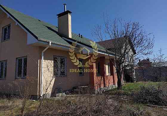 Продаж Будинок 6-кімнатний Kiev