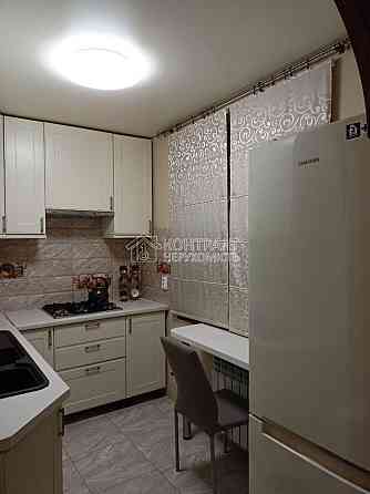 Оренда Квартира 3-кімнатна, 1/9 поверх на вул. Героїв Праці Kharkiv