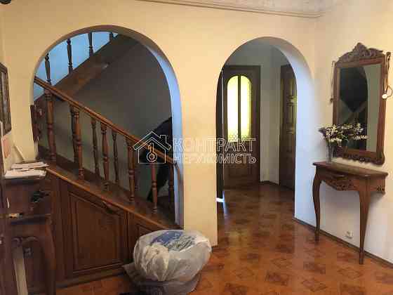 Продаж Будинок 7-кімнатний на вул. Кедровий Харків