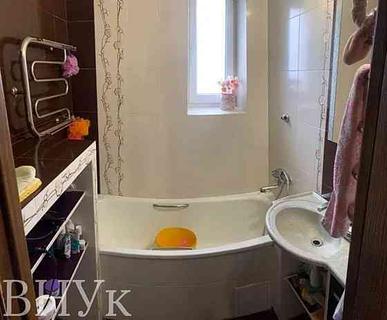 Продаж Квартира 3-кімнатна, 2/9 поверх на вул. Суботівська Львів