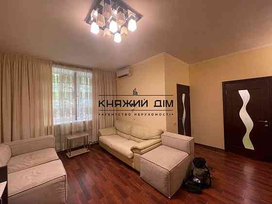 Оренда Квартира 2-кімнатна, 1/5 поверх на Науки просп. Киев