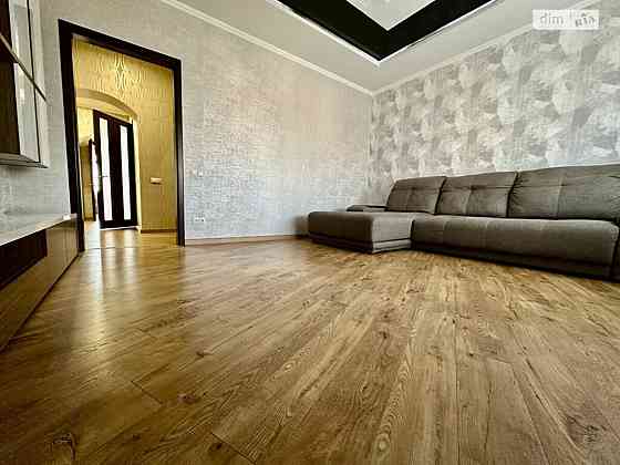 Продаж Квартира 3-кімнатна, 4/6 поверх на Нагірна Vinnytsya