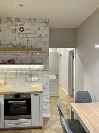 Оренда 3к Квартира 65 кв.м Генуэзская, 24 Одеса