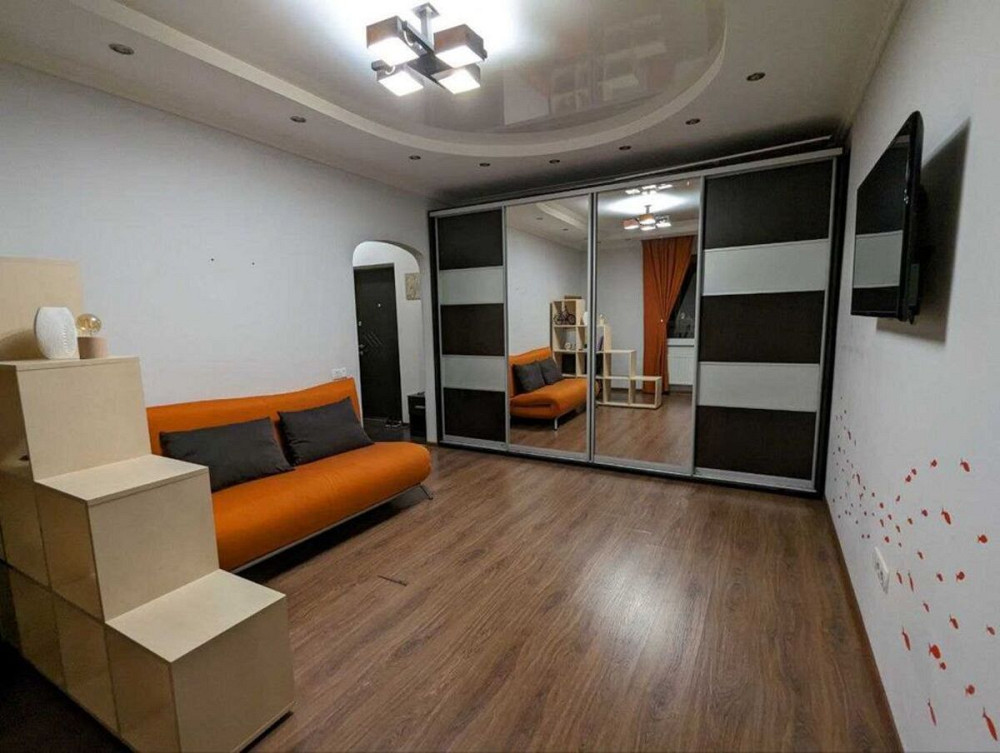 Оренда Квартира 1-кімнатна, 14/25 поверх на Драгоманова ул., 6/1 Київ - фото 1