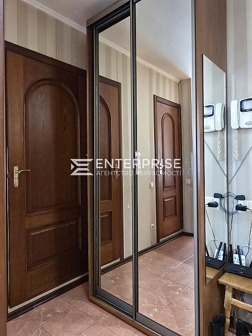 Продаж Квартира 2-кімнатна, 1/10 поверх Киев - изображение 7