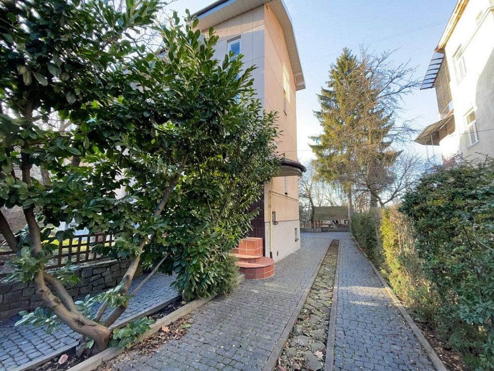 Оренда приміщення вільного призначення на вул. Ліжв'ярська приміщень - 10 Львів - фото 2