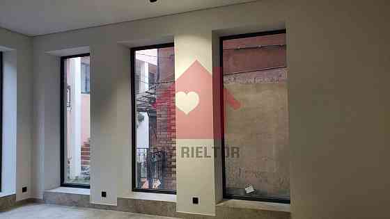 Продаж приміщення вільного призначення на Волошина, 80 поверх - 1/1 Uzhhorod