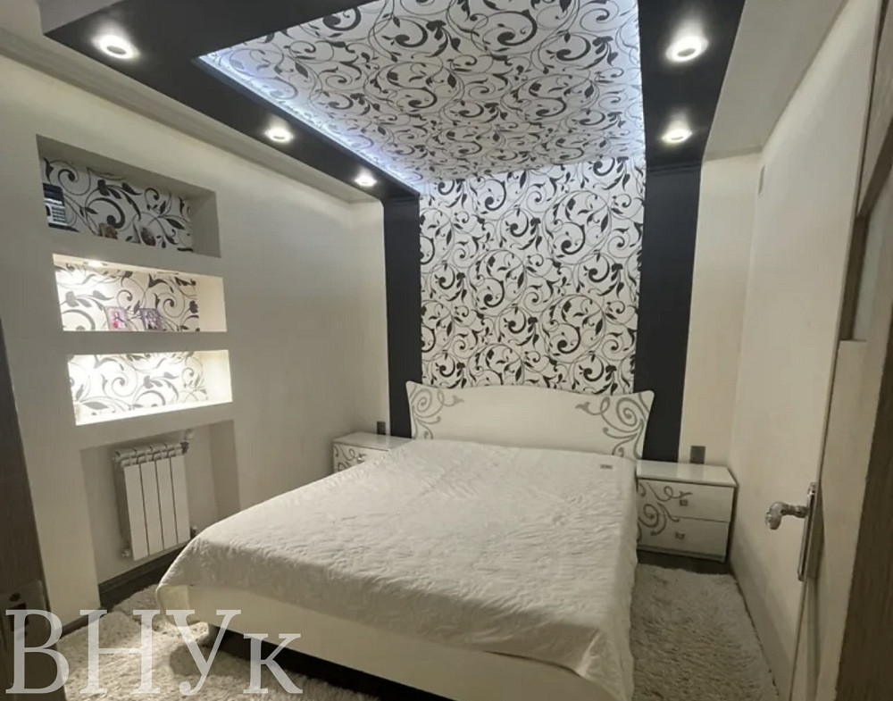 Продаж Квартира 3-кімнатна, 4/5 поверх на Лобачевського Ужгород - фото 1