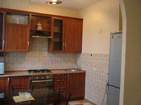 Оренда Квартира 2-кімнатна, 4/6 поверх на Ярославов Вал ул. Киев