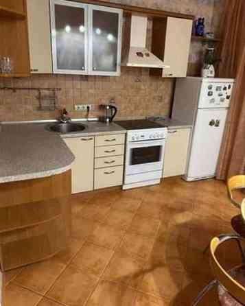 Продаж Квартира 2-кімнатна, 3/14 поверх на Володимира Івасюка вул., д. 43-Г Киев