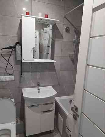 Оренда Квартира 1-кімнатна, 19/26 поверх на Каховська, 62а Киев