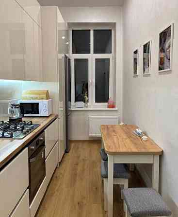 Продаж 2к Квартира 51 кв.м Каменярів вул. L'viv