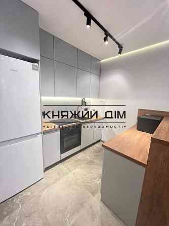 Оренда Квартира 1-кімнатна, 18/25 поверх на вул. Олександра Олеся Kiev