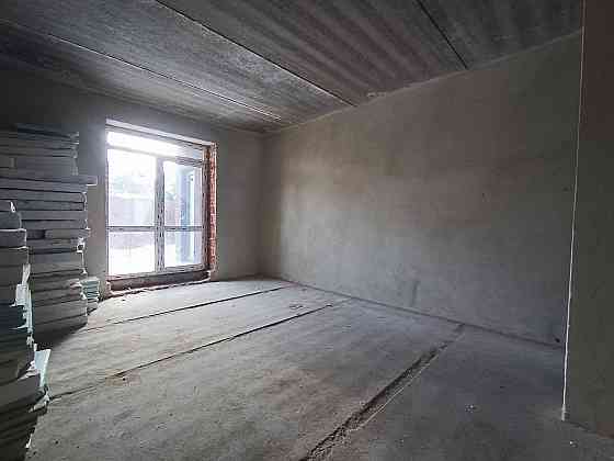 Продаж Квартира 2-кімнатна, 1/3 поверх на вул. Роксоляни Солонка