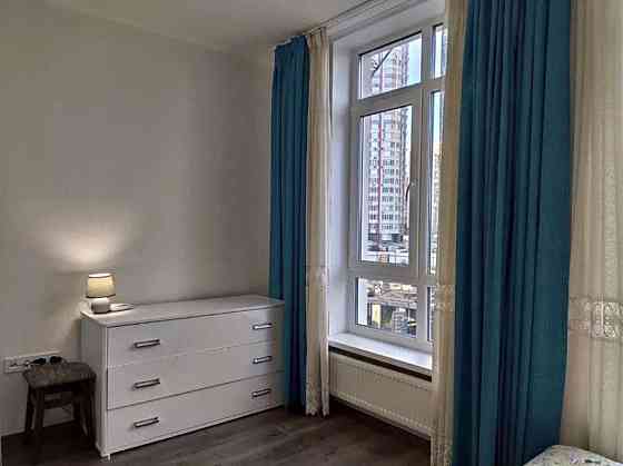 Оренда Квартира 1-кімнатна на ул. Елены Пчилки Kiev