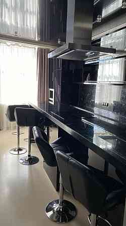 Продаж Квартира 1-кімнатна, 6/23 поверх на Лесі Українки вул., д. 7А Київ