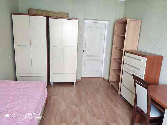 Оренда Квартира 3-кімнатна на Прилужна, 4/15 Київ