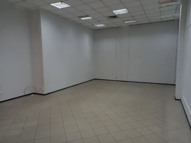 Rent Premises in the center. Shopping center "New Center" 12 kW of electricity. Dnipro - photo 2