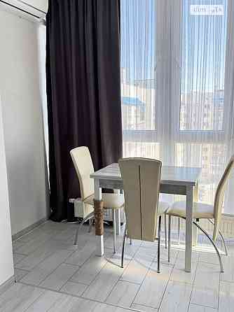 Продаж Квартира 2-кімнатна, 9/9 поверх на Зодчих Вінниця