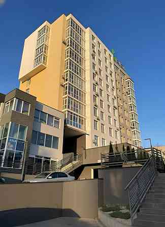 Продаж Квартира 3-кімнатна, 7/11 поверх на вул. Мазепи Івана, гетьмана Львів