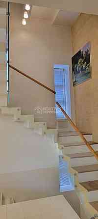 Продаж Будинок 6-кімнатний на вул. Кузнецька Харьков