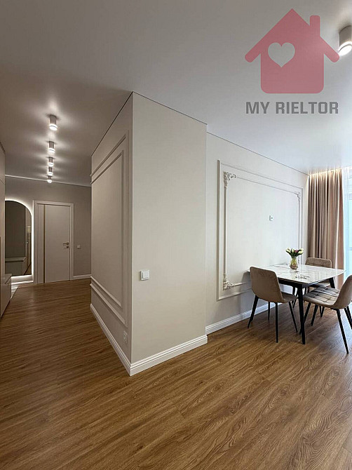 Продаж Квартира 2-кімнатна, 6/8 поверх на Бабяка Ужгород - изображение 1