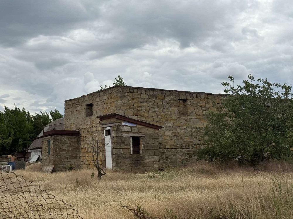 Продам недостроенный дом с участком в с.Августовка (Беляевский р-н) Августівка - фото 1