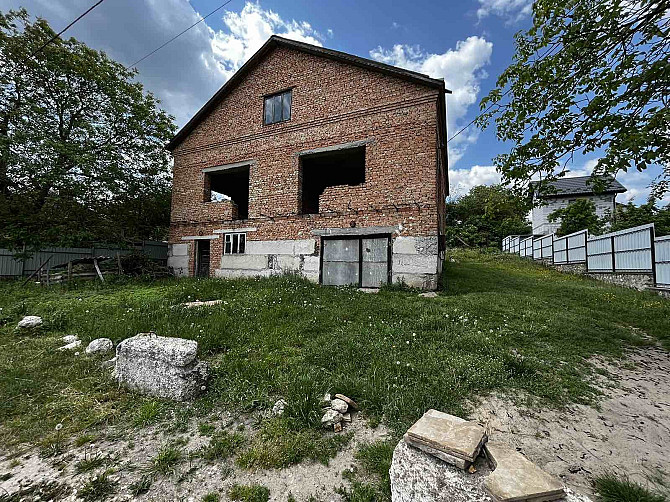 Продаж ділянки із будинком у Петриках.  - фото 1