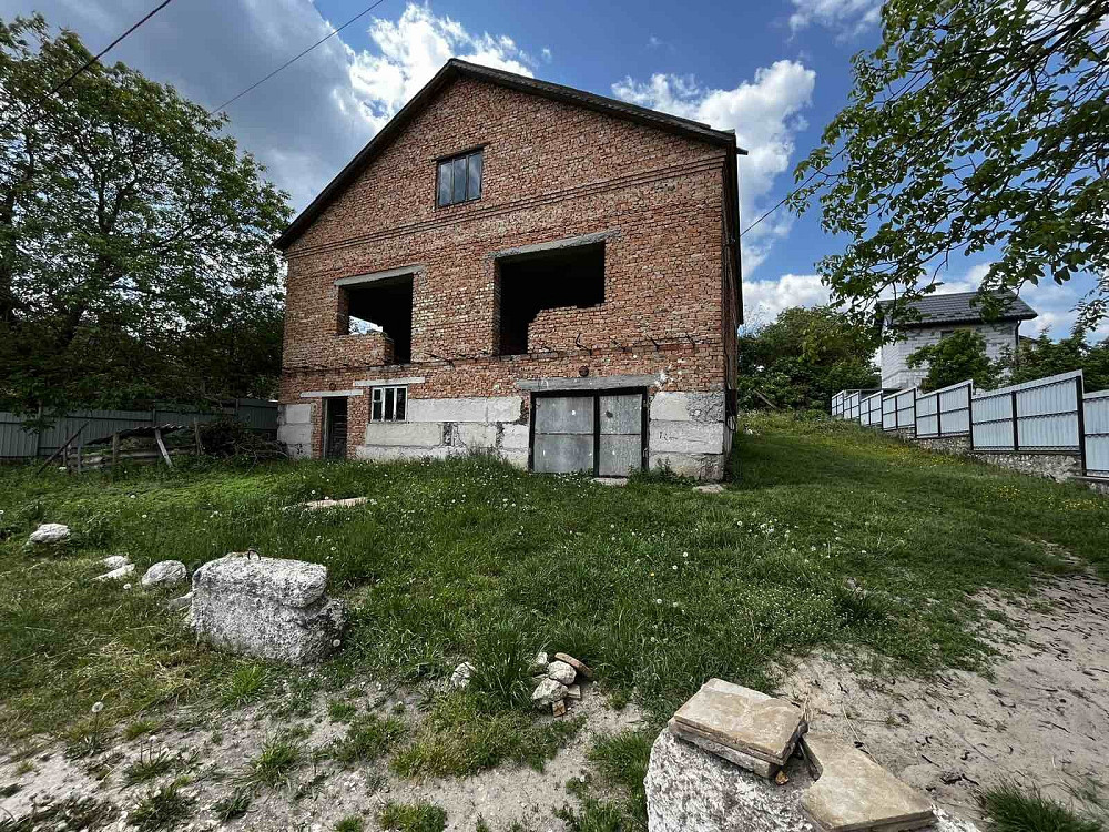 Продаж ділянки із будинком у Петриках.  - фото 1