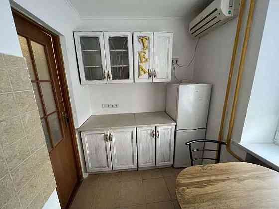 Оренда Квартира, 5/9 поверх на ул. Максима Берлинского Київ