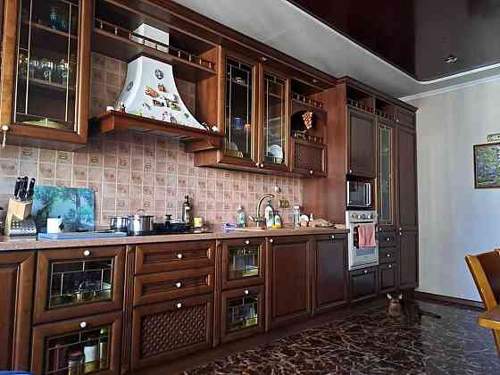 Продаж Квартира 3-кімнатна, 11/28 поверх на Ахматової, 13 Київ