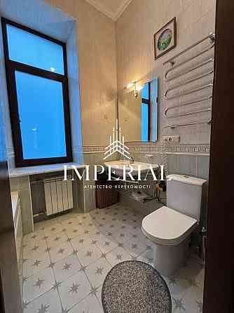 Оренда Квартира 3-кімнатна, 5/5 поверх на вул. Лютеранська Київ