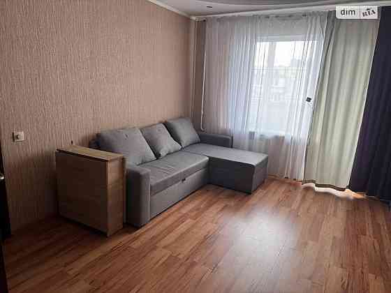 Оренда Квартира 1-кімнатна, 9/9 поверх на вул. Дмитра Луценка, 1Б Киев