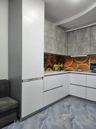 Продам квартиру 42 кв. м., 15/17, новий будинок, ЖК Акварель-1. Одеса