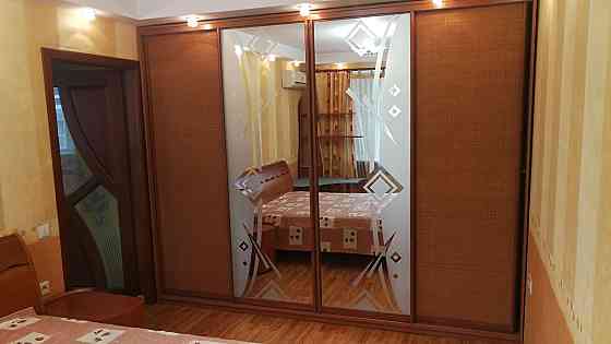 Продаж Квартира 3-кімнатна, 5/9 поверх на Володимирська вул., д. 89/91 Київ