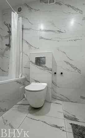 Продаж Квартира 2-кімнатна, 3/10 поверх на вул. Залізнична Львів