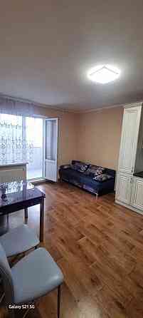 Оренда Квартира 1-кімнатна, 3/25 поверх на вул. Ревуцького, 54 Kiev