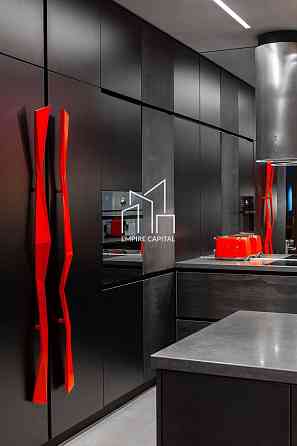 Оренда Квартира 5-кімнатна, 5/6 поверх на вул. Нахила L'viv