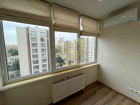 Продаж Квартира 2-кімнатна на Академика Шалимова ул., 65А 