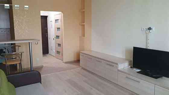 Оренда Квартира 1-кімнатна, 23/26 поверх на Харьковское шосе, 188 Київ