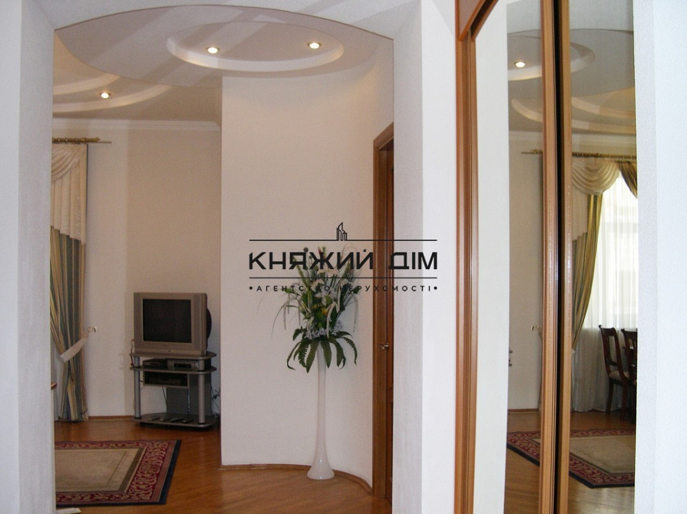 БЕЗ КОМІСІЇ! Простора 3 кім. студіо в Сталінці, Центр м. Площа Льва Толстого. № 117701 Kiev - photo 8