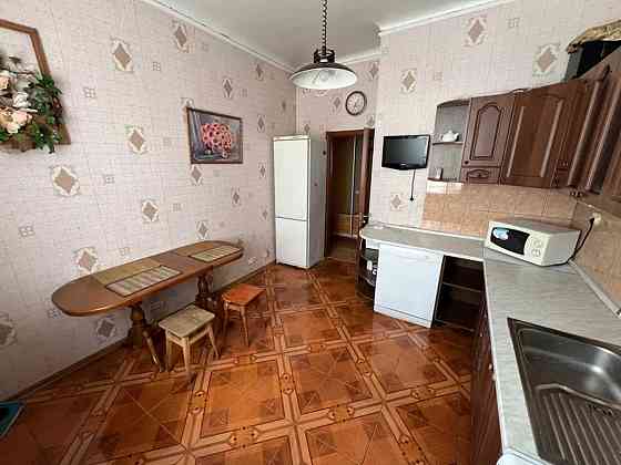 Оренда Квартира 2-кімнатна, 3/5 поверх на Голосіівський проспект, 106/2 Kiev