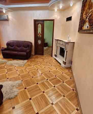 Продаж Квартира 3-кімнатна, 1/3 поверх на вул. Мечникова L'viv