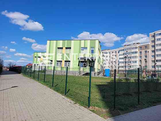 Продаж 3к Квартира 88 кв.м Приозерний вул. 